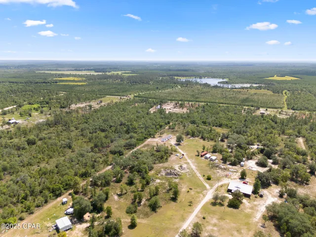 $174,900 | 21835 Lake McKenzie Boulevard, Altha, FL 32421