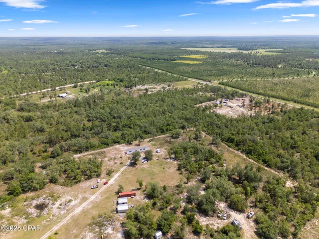 $174,900 | 21835 Lake McKenzie Boulevard, Altha, FL 32421