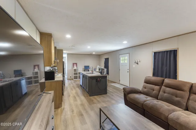 $174,900 | 21835 Lake McKenzie Boulevard, Altha, FL 32421