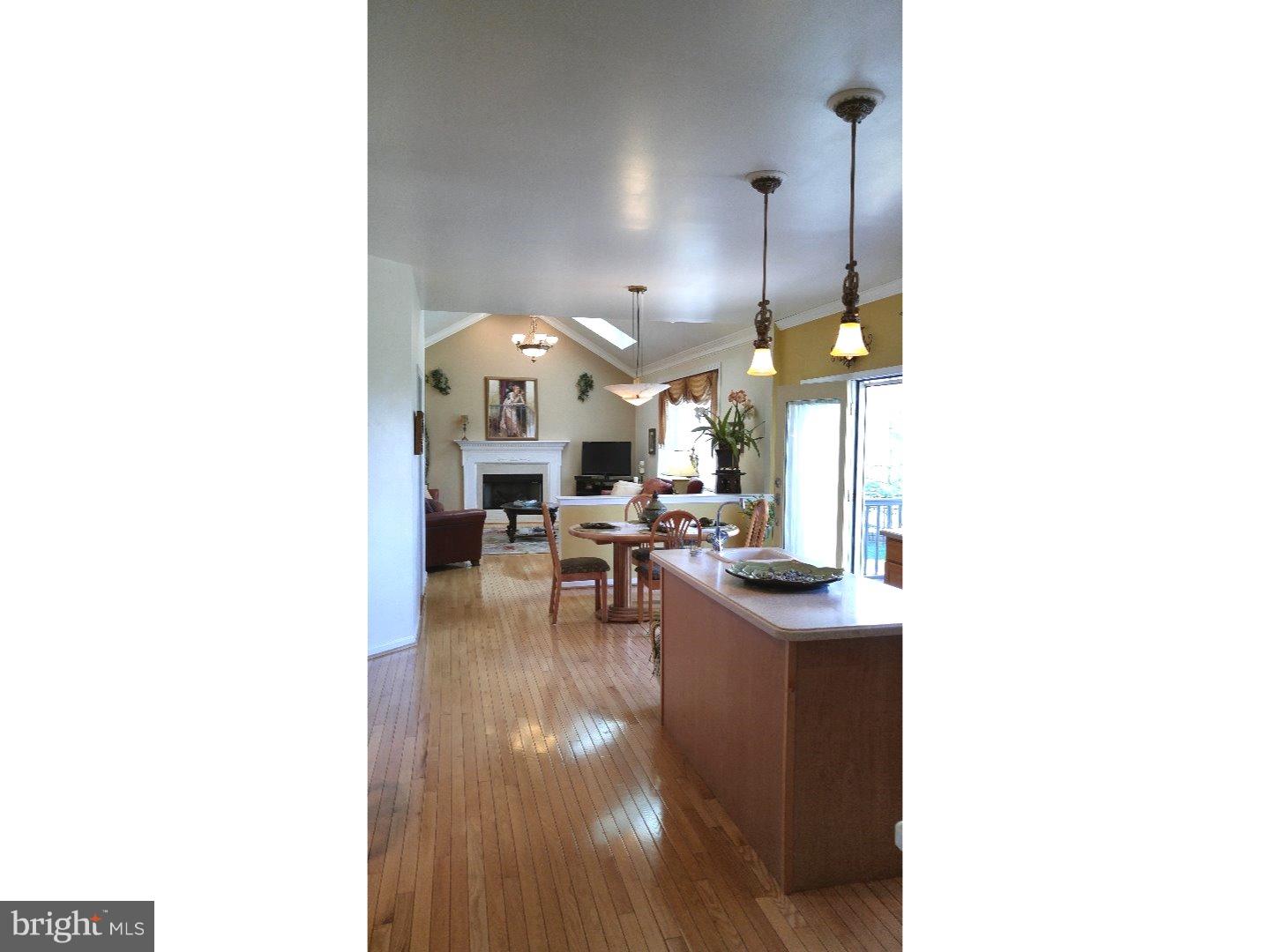93 Hope Road Holland, PA 18966 - Photo 7 of 25 Kitchen