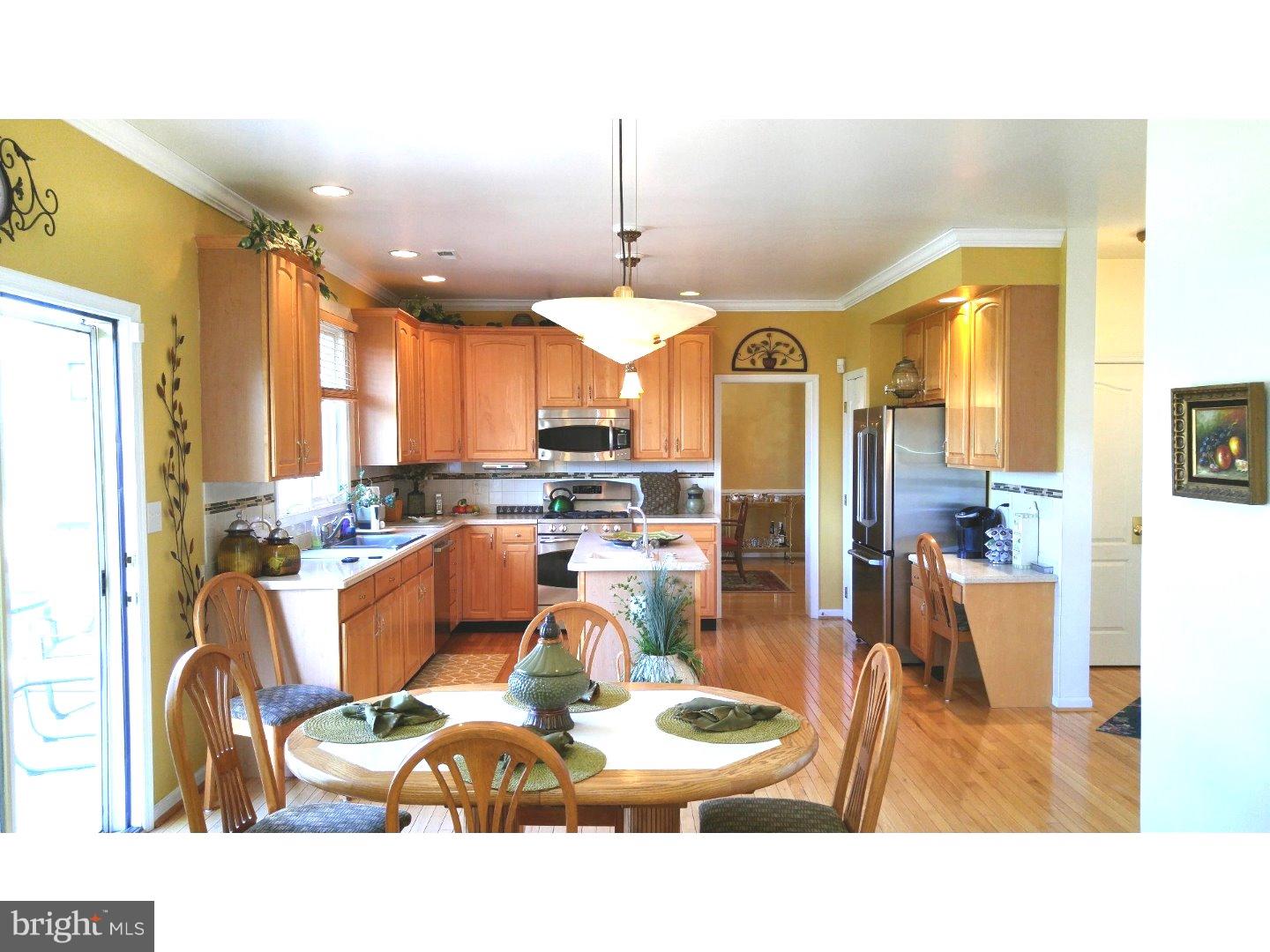 93 Hope Road Holland, PA 18966 - Photo 8 of 25 Kitchen