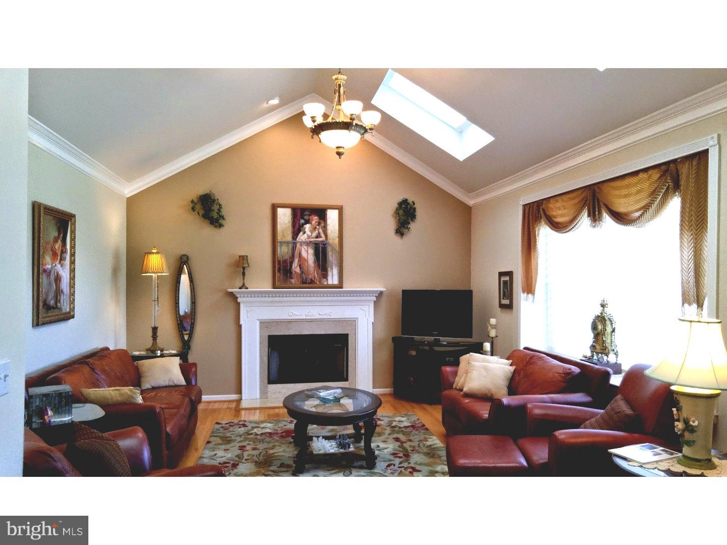93 Hope Road Holland, PA 18966 - Photo 9 of 25 Family Room