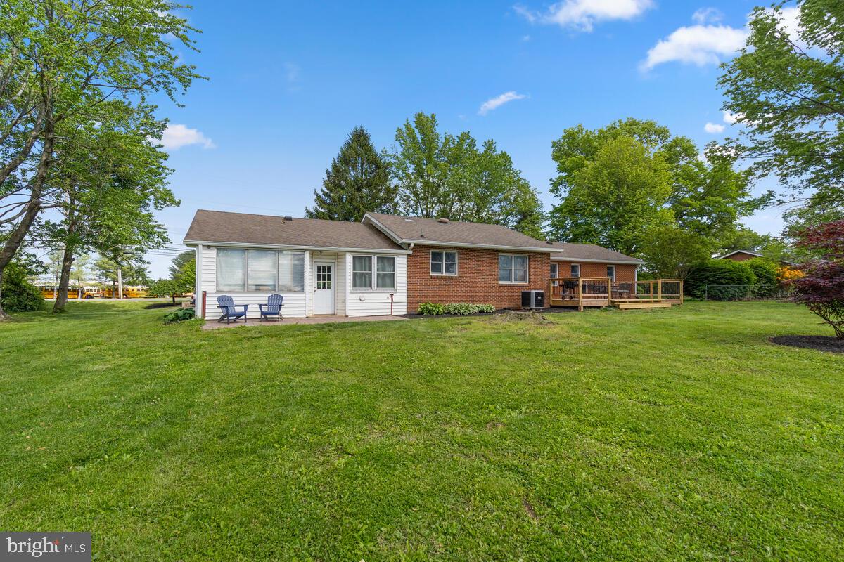 499 Evergreen Mills Road Leesburg, VA 20175 - Photo 45 of 51 Backyard