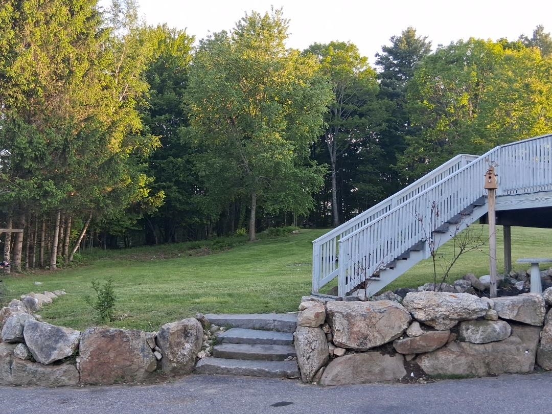 120 S Road Deerfield, NH 03037 - Photo 3 of 32