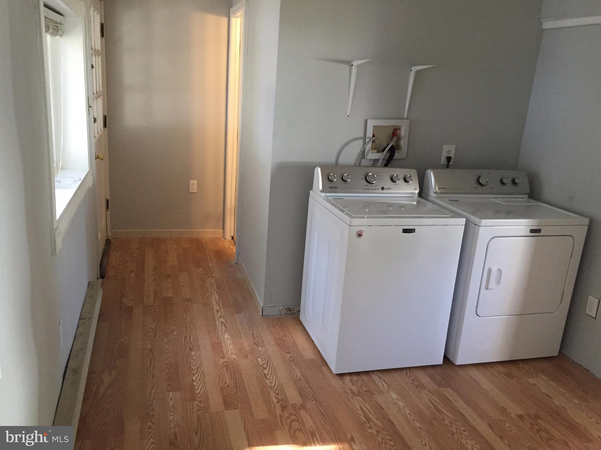 12011 Bluhill Road Silver Spring, MD 20902 - Photo 14 of 26 Interior (General)