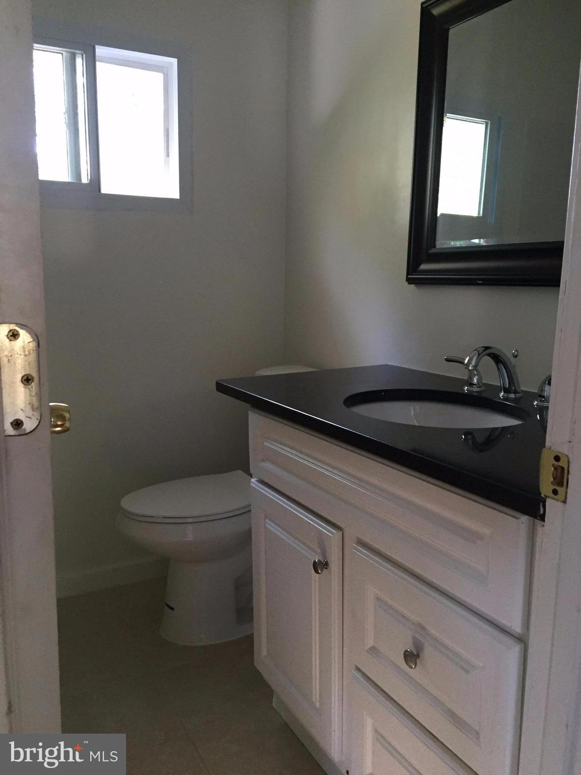 12011 Bluhill Road Silver Spring, MD 20902 - Photo 15 of 26 Bath