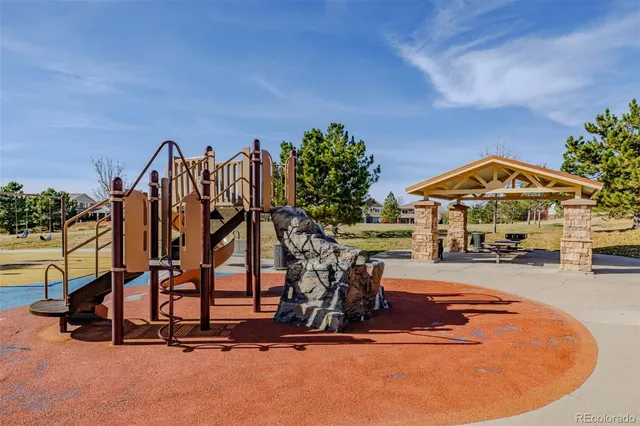 $900,000 | 6552 South Biloxi Way, Aurora, CO 80016