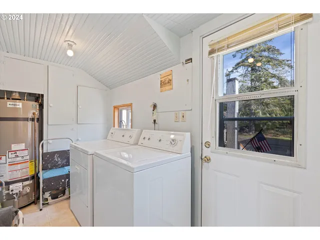 $849,000 | 3770 Northeast 12th Street, Otis, OR 97368