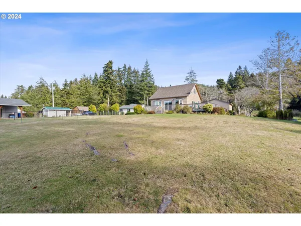 $839,000 | 3770 Northeast 12th Street, Otis, OR 97368