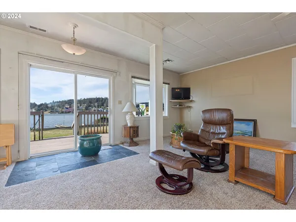 $839,000 | 3770 Northeast 12th Street, Otis, OR 97368