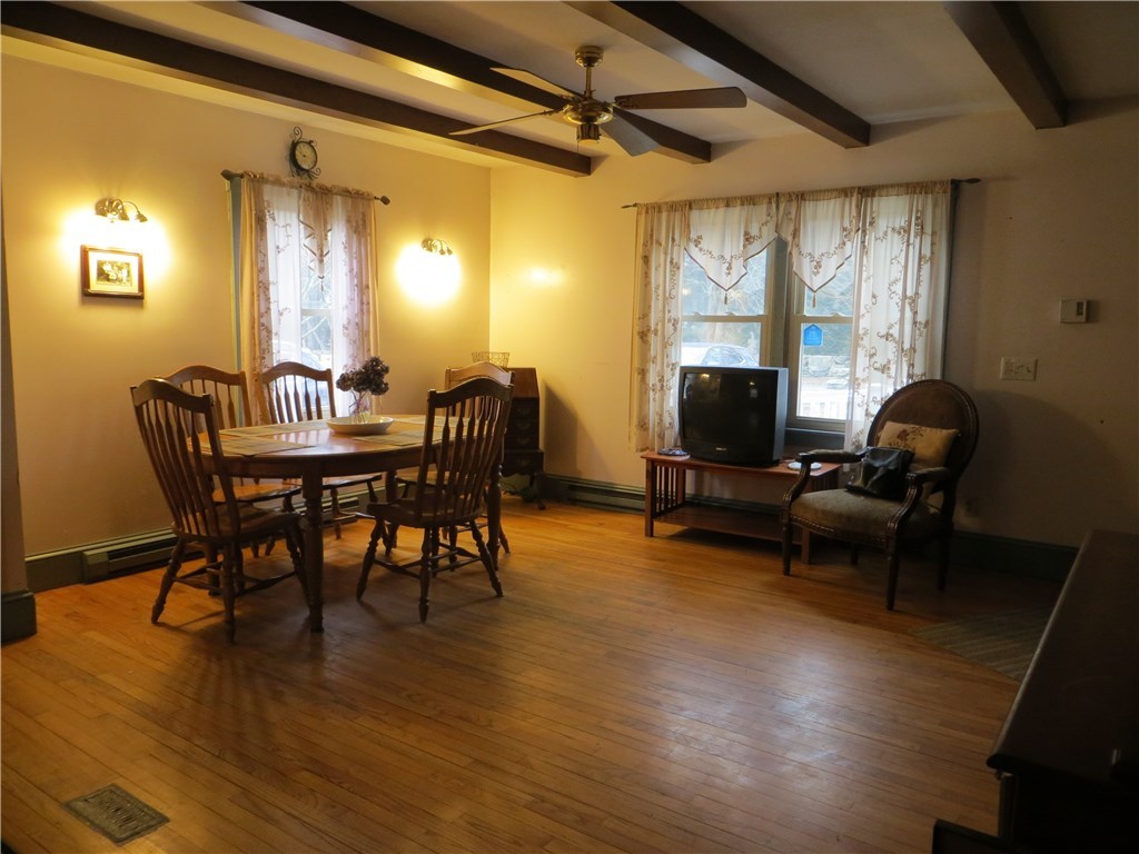 263 Stone Church Road Tiverton, RI 02878 - Photo 7 of 14