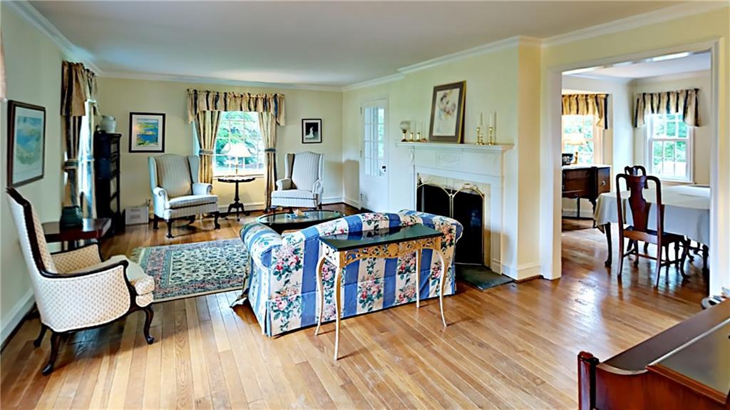 30 Newgate Road Pittsburgh, PA 15202 - Photo 2 of 25 Gallery Image 2