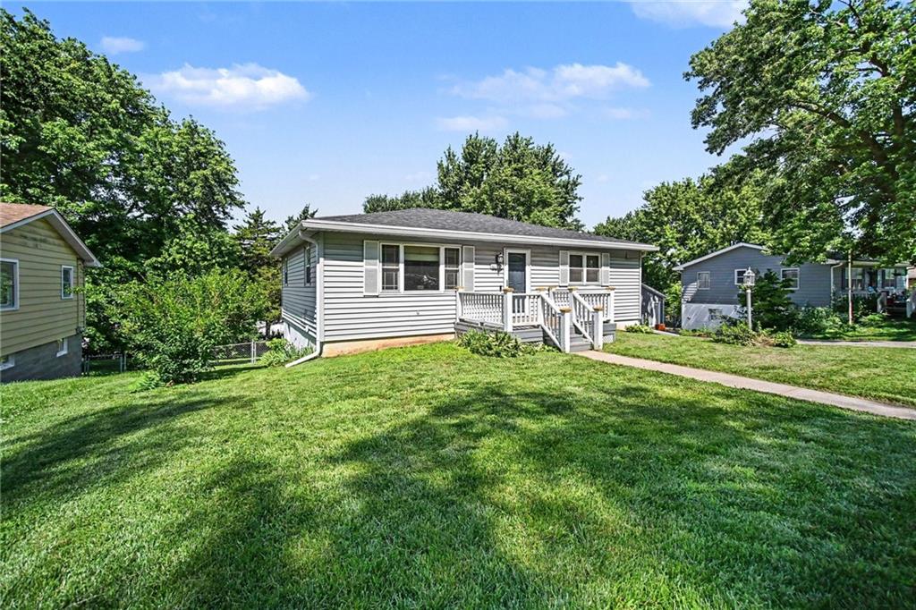 5808 Pleasant Avenue St. Joseph, MO 64503 - Photo 3 of 19