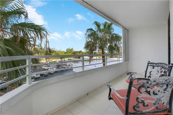 $2,650 | 9950 South Ocean Drive, Unit 301, Jensen Beach, FL 34957