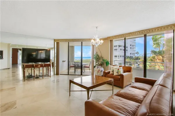 $2,650 | 9950 South Ocean Drive, Unit 301, Jensen Beach, FL 34957