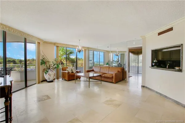 $2,650 | 9950 South Ocean Drive, Unit 301, Jensen Beach, FL 34957