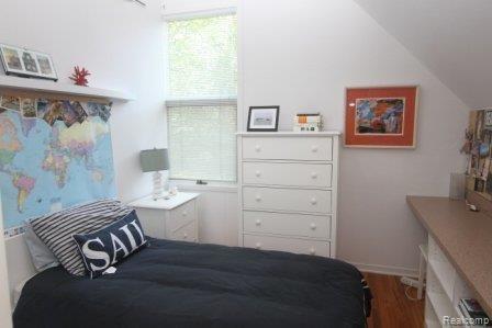 451 East Nawakwa Road Rochester, MI 48307 - Photo 13 of 25 IMG_3675.JPG