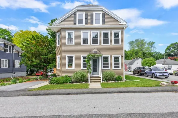 $519,900 | 21 Emerald Avenue, Webster, MA 01570