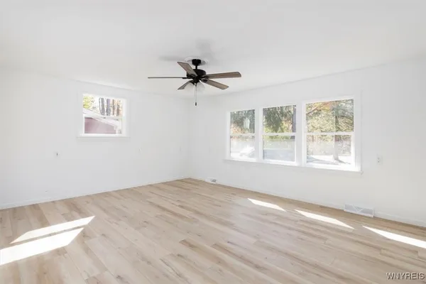 $385,000 | 9189 Burlingham Road, Holland, NY 14080