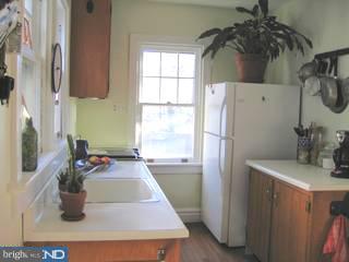 361 Oak Road Glenside, PA 19038 - Photo 4 of 5 Gallery Image 4