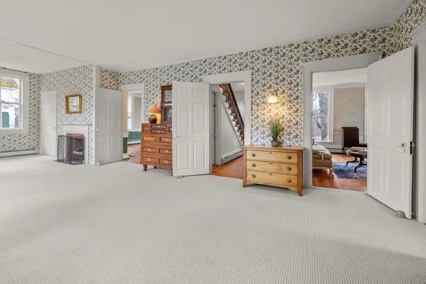 $425,000 | 52 School Street, Haverhill, NH 03765