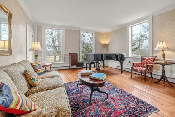 $425,000 | 52 School Street, Haverhill, NH 03765