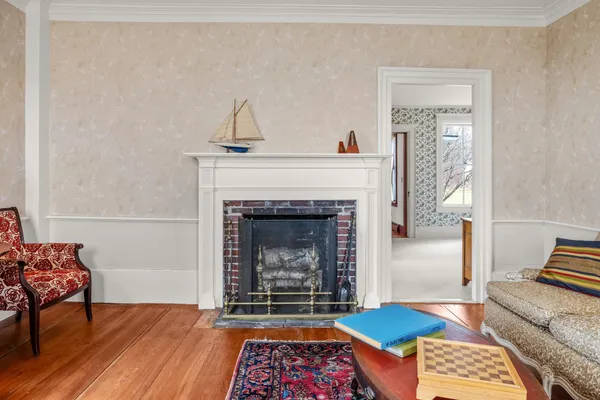 $425,000 | 52 School Street, Haverhill, NH 03765