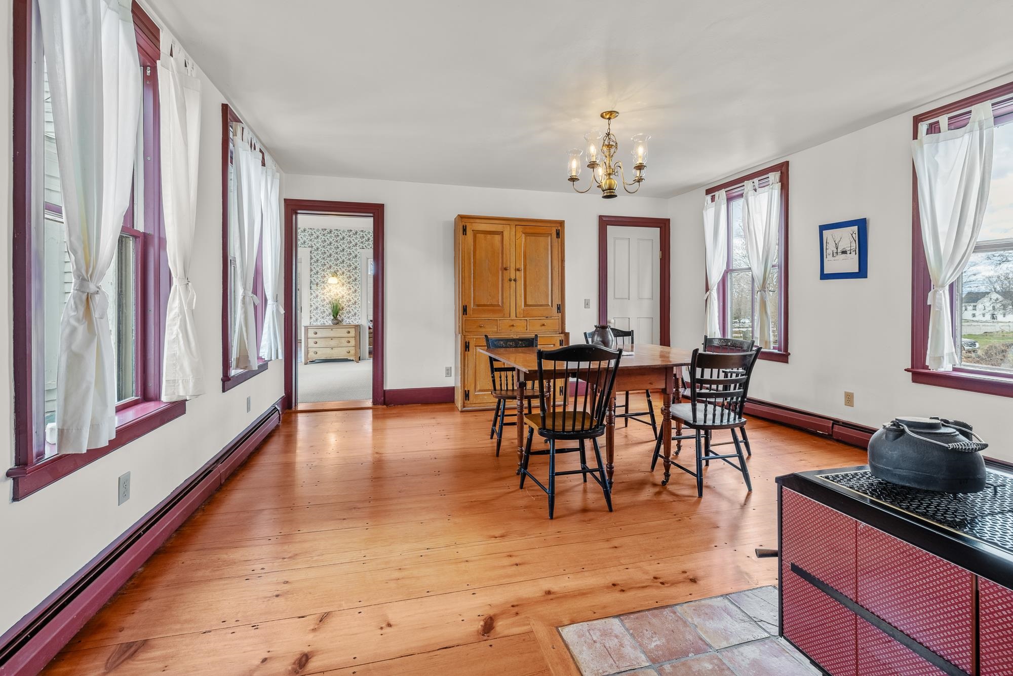 52 School Street Haverhill, NH 03765 - Photo 6 of 46