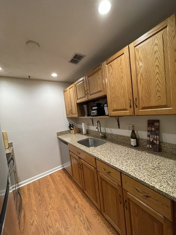 805 Franklin Crossing Road, Unit 5 Franklin, MA 02038 - Photo 8 of 23 Gallery Image 8