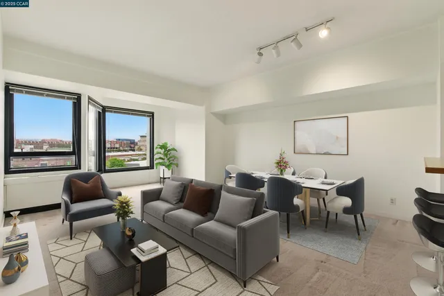 $380,000 | 6363 Christie Avenue, Unit 514, Emeryville, CA 94608