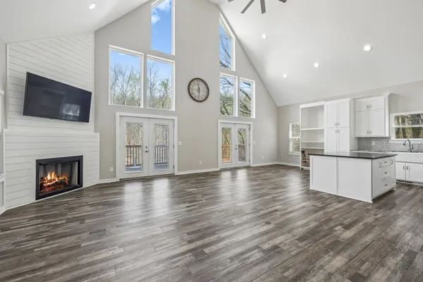 $679,900 | 805 Weeping Willow Road, Hendersonville, TN 37075