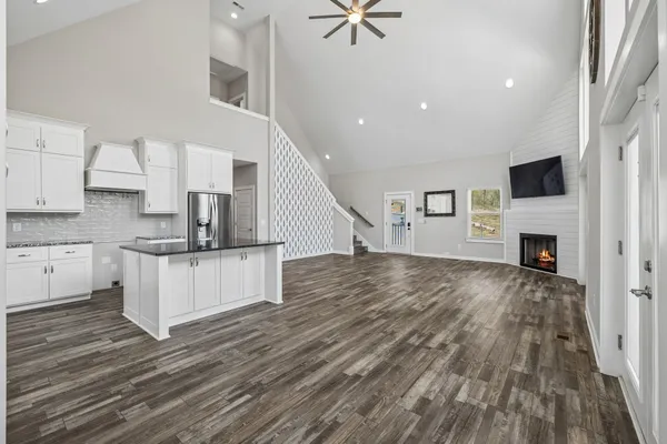 $679,900 | 805 Weeping Willow Road, Hendersonville, TN 37075