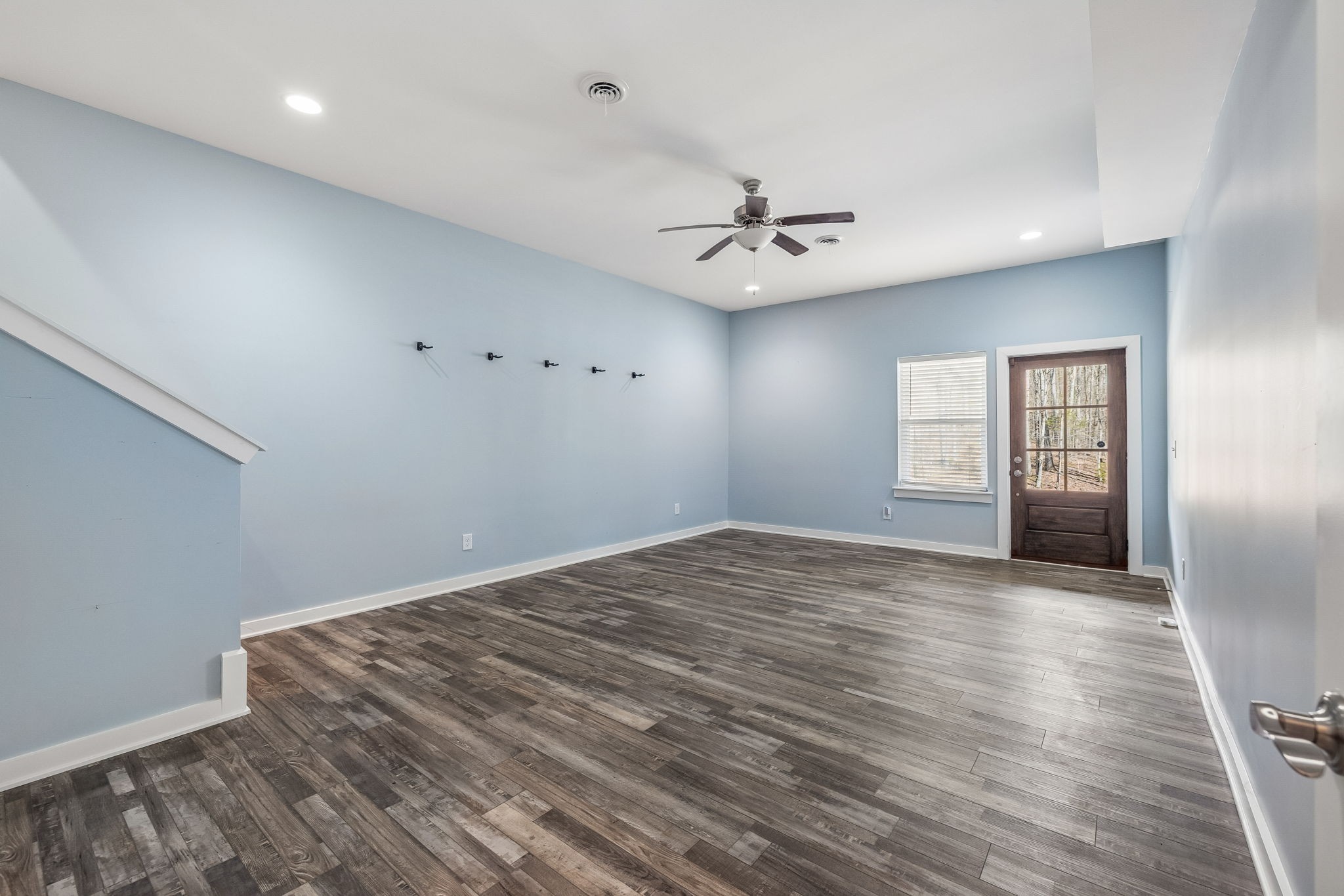 805 Weeping Willow Road Hendersonville, TN 37075 - Photo 43 of 73 a view of empty room with wooden floor and ceiling fan