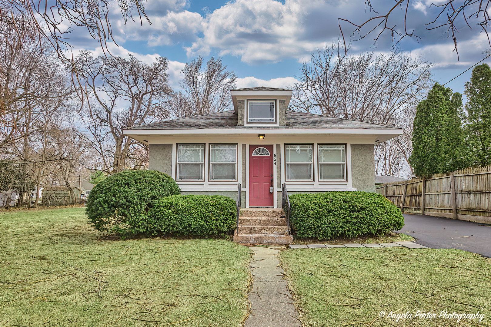 824 North River Road McHenry, IL 60051 - Photo 2 of 29