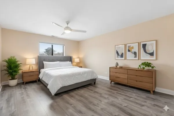 $255,000 | 2050 Valencia Drive, Unit 300C, Northbrook, IL 60062