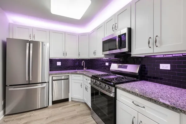 $255,000 | 2050 Valencia Drive, Unit 300C, Northbrook, IL 60062