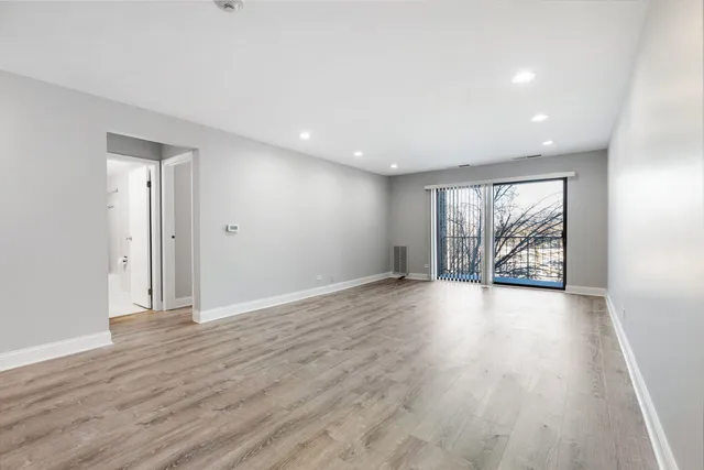 $260,000 | 2050 Valencia Drive, Unit 300C, Northbrook, IL 60062