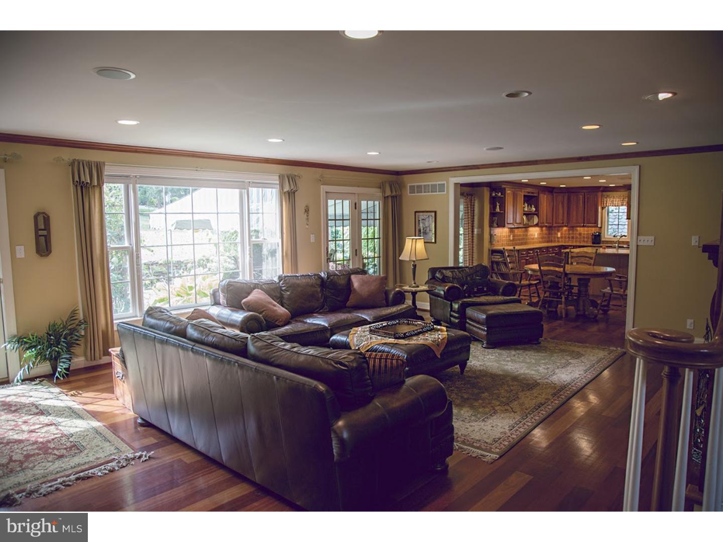 243 Biddulph Road Wayne, PA 19087 - Photo 4 of 24 Great Room
