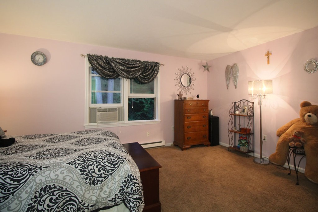 967 Patriots Road, Unit 1 Templeton, MA 01468 - Photo 11 of 27