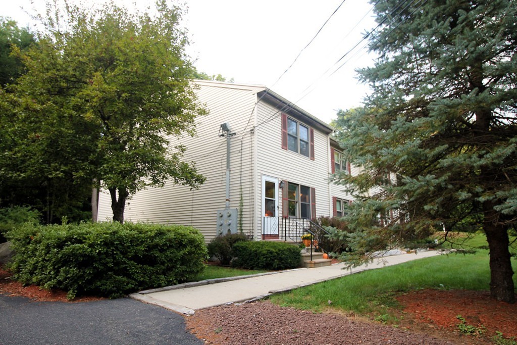 967 Patriots Road, Unit 1 Templeton, MA 01468 - Photo 6 of 27