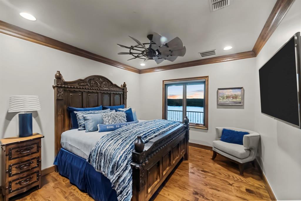 1025 Pecan Ridge Graford, TX 76449 - Photo 23 of 40 Guest suite