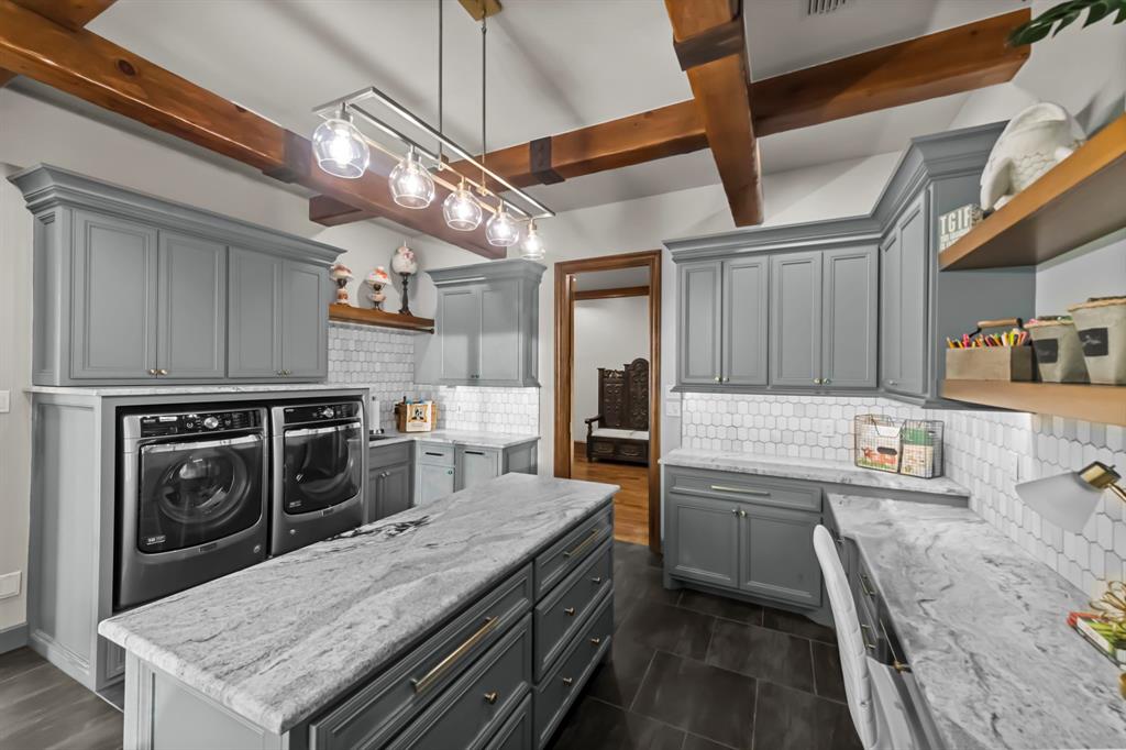 1025 Pecan Ridge Graford, TX 76449 - Photo 28 of 40 Very well done craft area