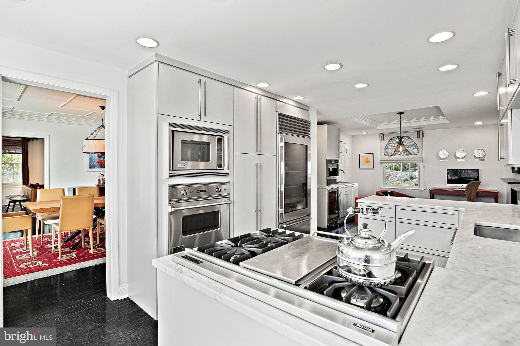 3045 Chain Bridge Road Northwest Washington, DC 20016 - Photo 14 of 50 Gourmet kitchen, Viking appliances