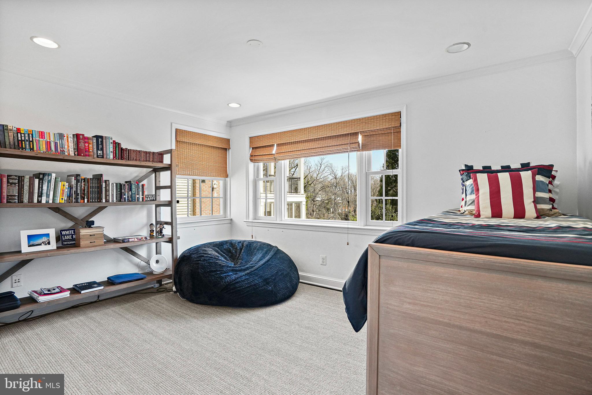 3045 Chain Bridge Road Northwest Washington, DC 20016 - Photo 31 of 50 Second BR with connecting bath