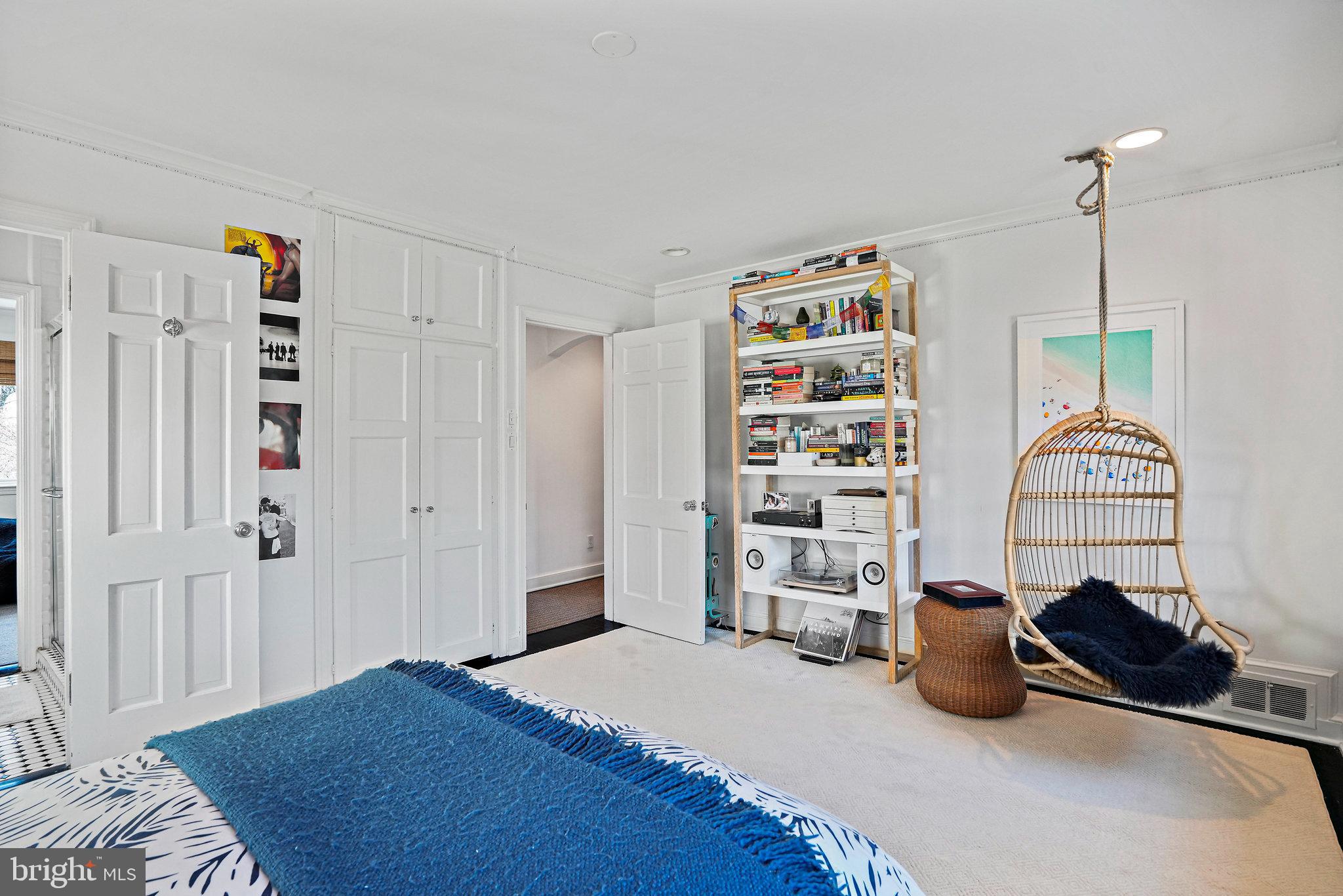 3045 Chain Bridge Road Northwest Washington, DC 20016 - Photo 32 of 50 Large third bedroom, great built ins