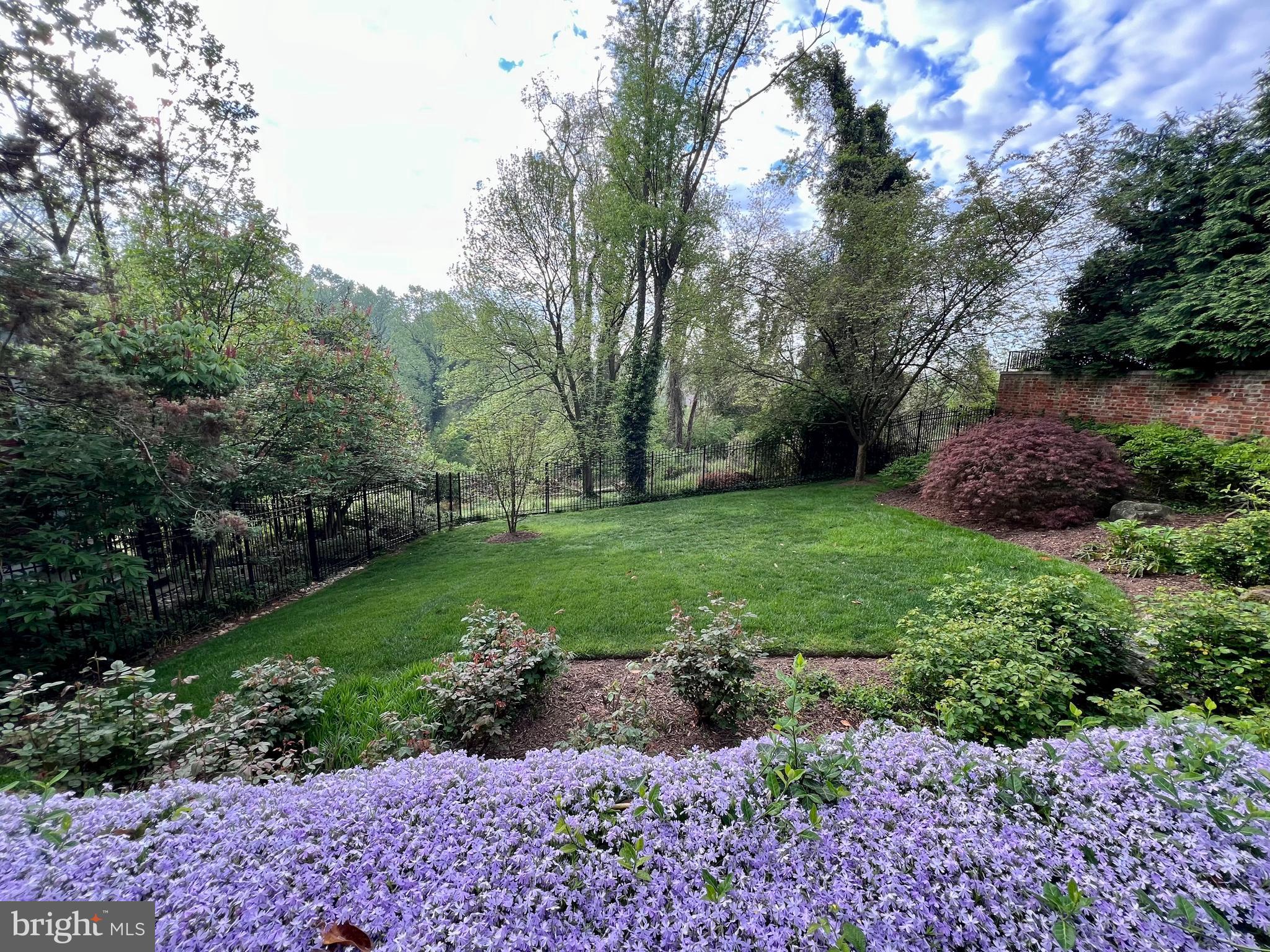 3045 Chain Bridge Road Northwest Washington, DC 20016 - Photo 46 of 50 View lower garden Private gate to Battery Kemble