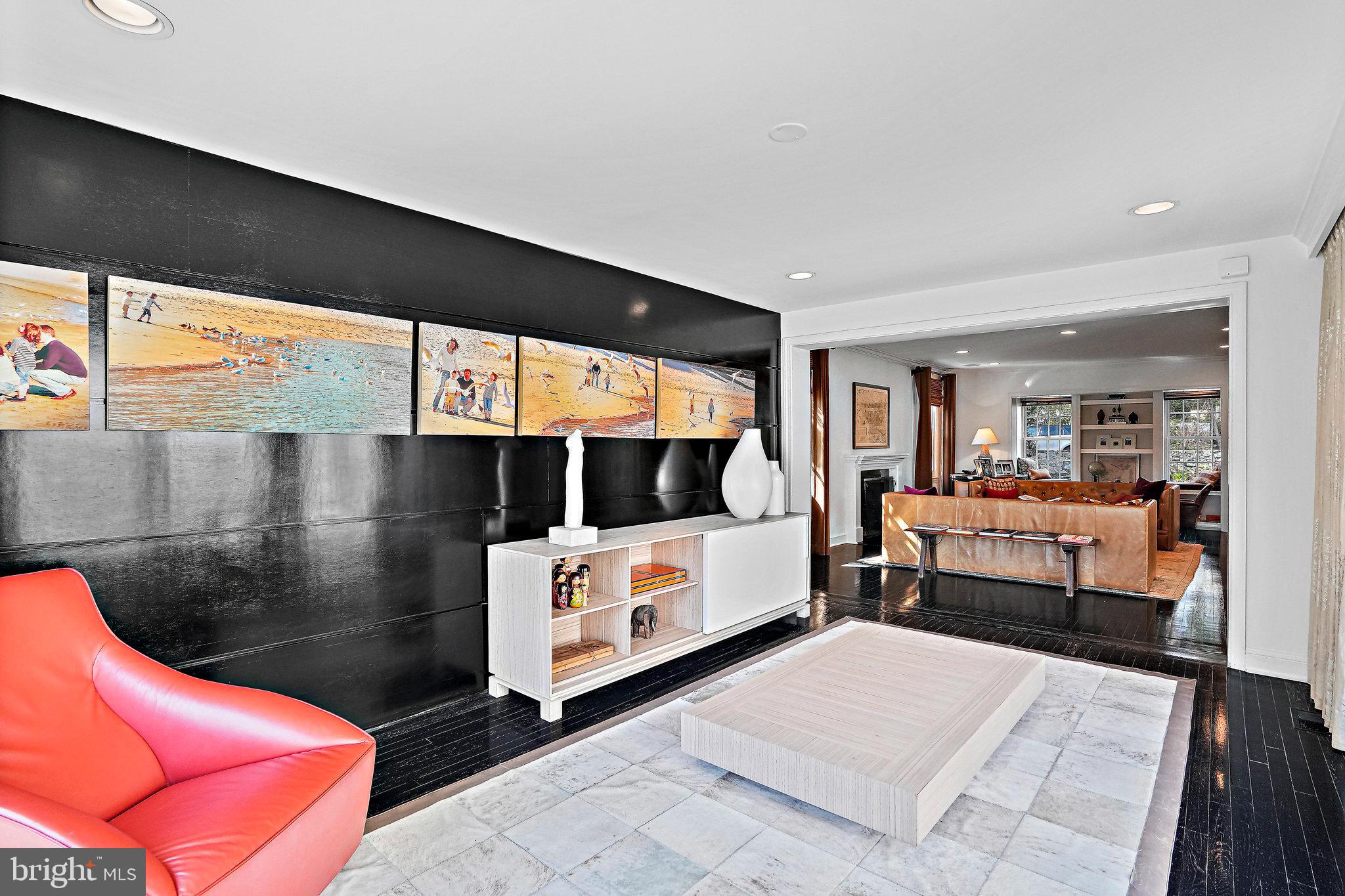 3045 Chain Bridge Road Northwest Washington, DC 20016 - Photo 8 of 50 Sunroom connect to LR, great place for piano etc