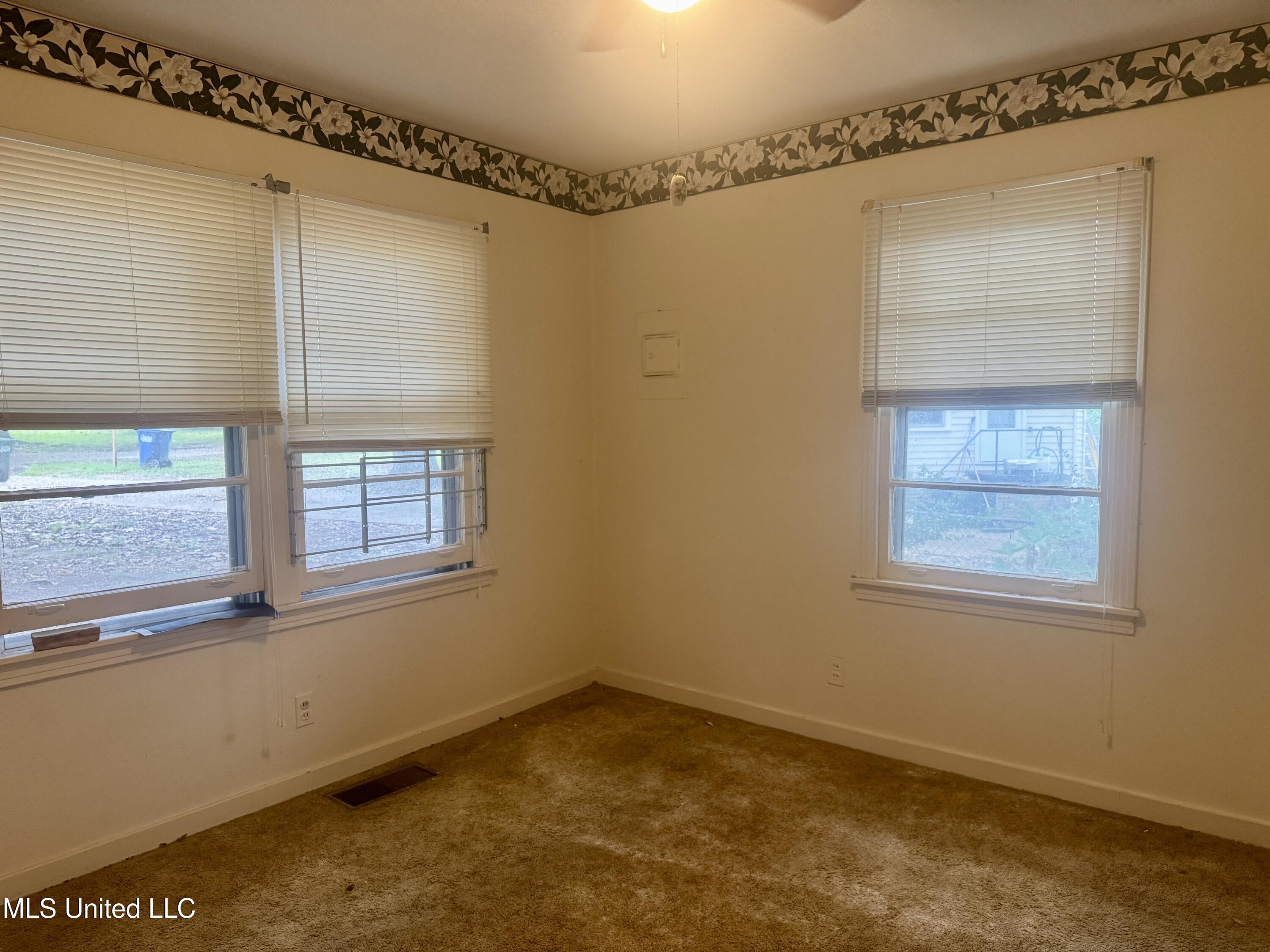 122 Weir Court Natchez, MS 39120 - Photo 22 of 23 IMG_4834