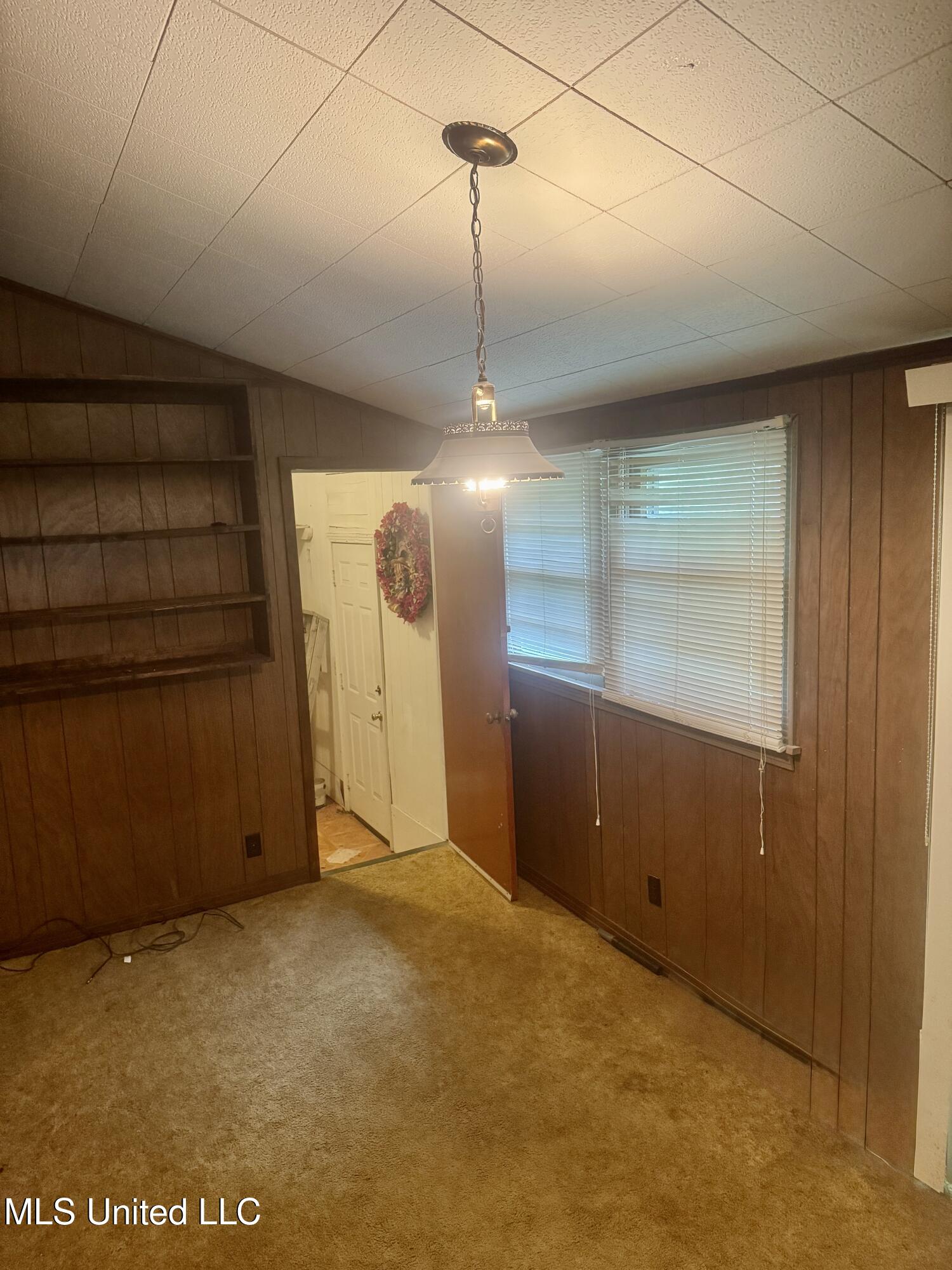 122 Weir Court Natchez, MS 39120 - Photo 8 of 23 IMG_4818