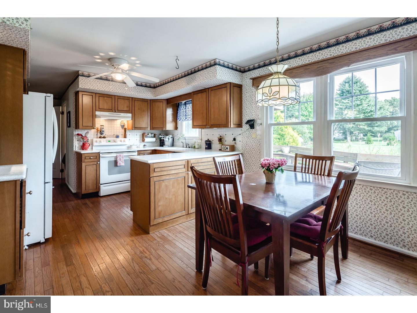 6 Hayes Road Malvern, PA 19355 - Photo 11 of 25 Kitchen